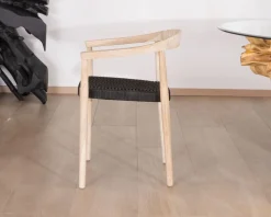 Sale Lot de 4 chaises contemporaines en teck naturel et assise noire "Tiska" Chaise