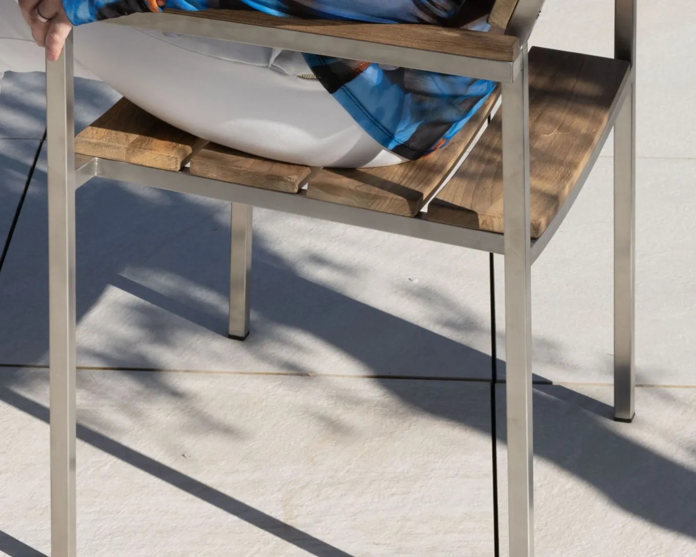 New Lot de 4 chaises de jardin empilables en teck et acier inoxydable "Melta" Chaise