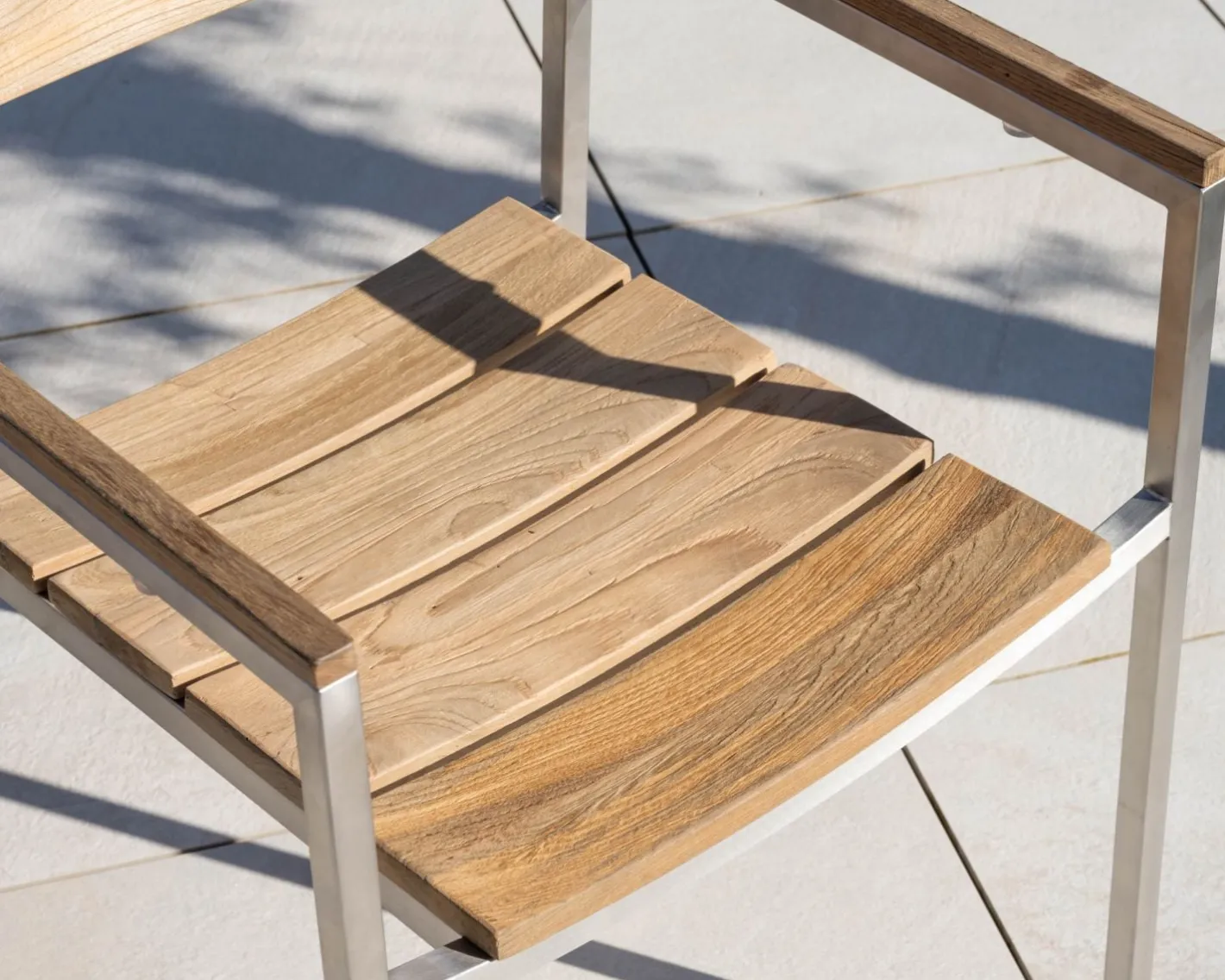 New Lot de 4 chaises de jardin empilables en teck et acier inoxydable "Melta" Chaise
