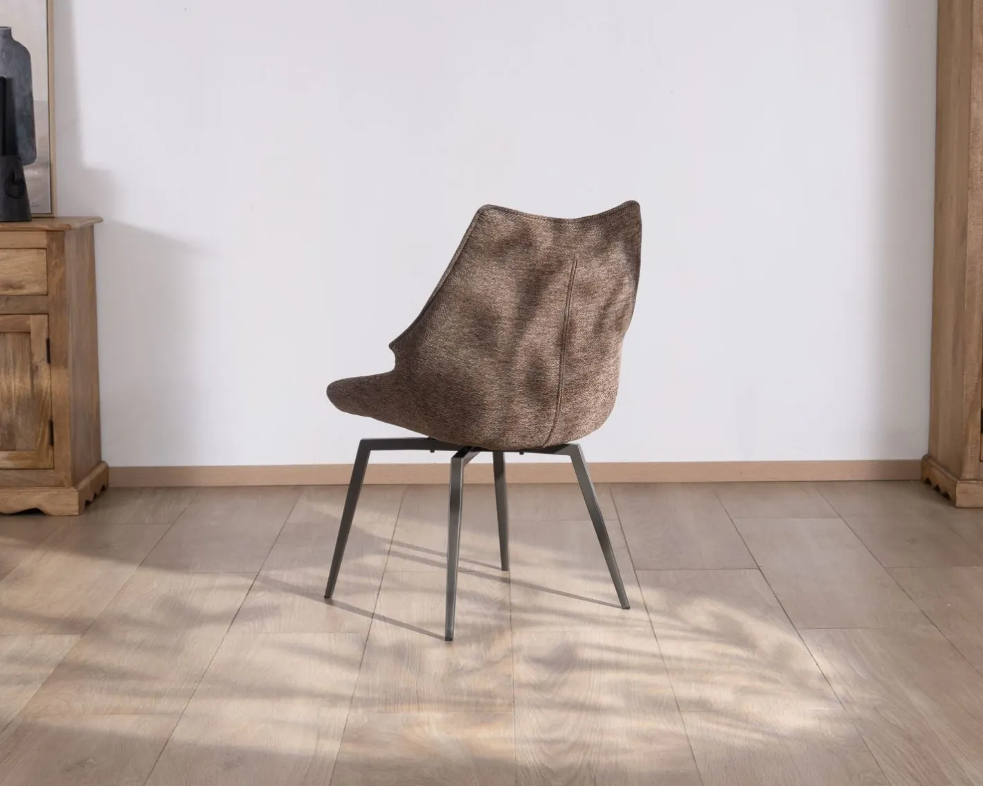 Sale Lot de 2 chaises de repas couleur chocolat et pieds métal design "Niko" Chaise
