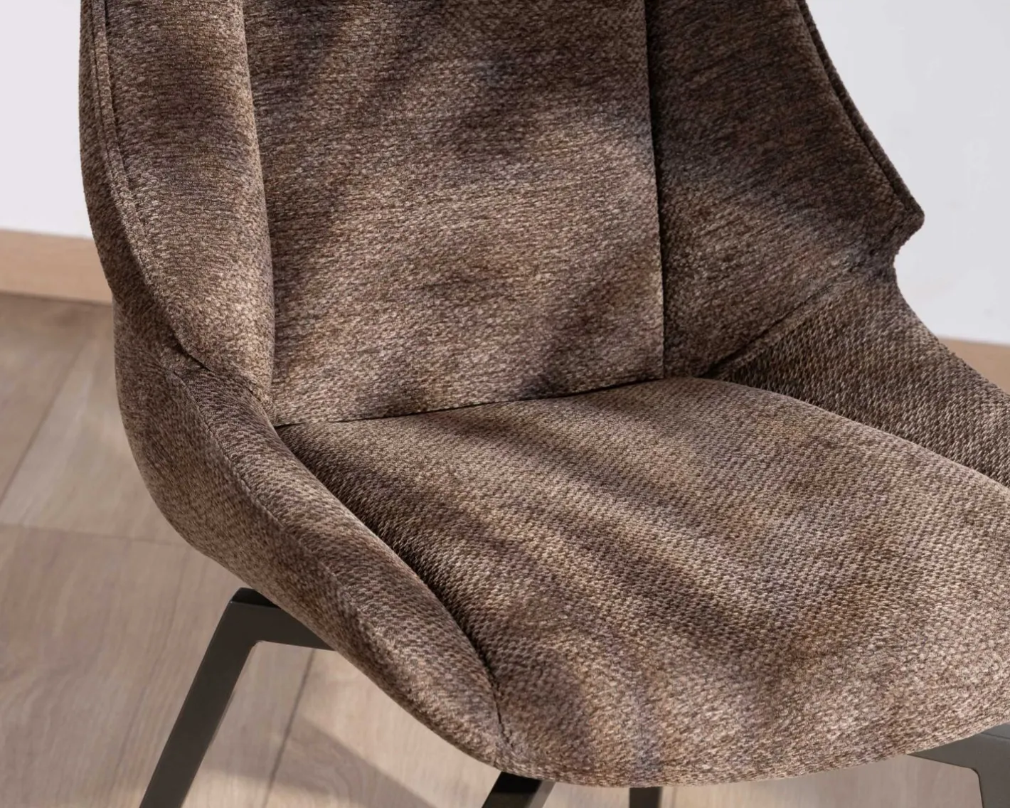 Sale Lot de 2 chaises de repas couleur chocolat et pieds métal design "Niko" Chaise