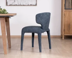 Sale Lot de 2 chaises de repas design sculptural en tissu bleu foncé