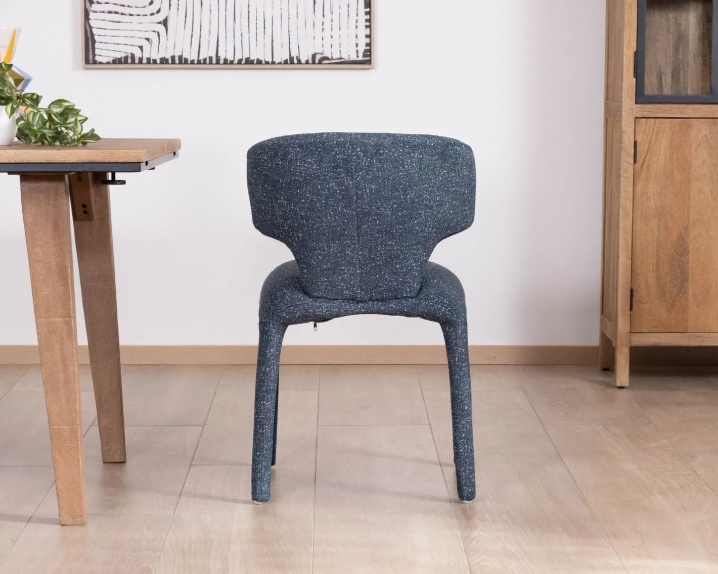 Sale Lot de 2 chaises de repas design sculptural en tissu bleu foncé "Milano" Chaise
