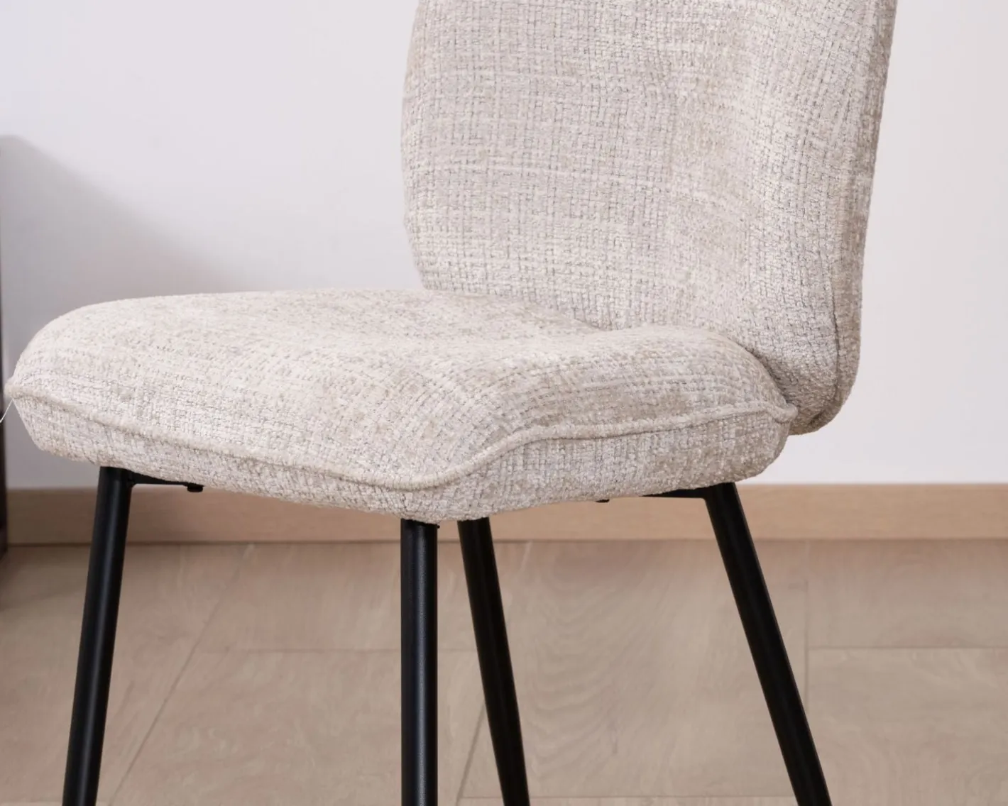 Lot de 2 chaises de repas design arrondi en tissu bouclette gris beige "Kinsac" Chaise