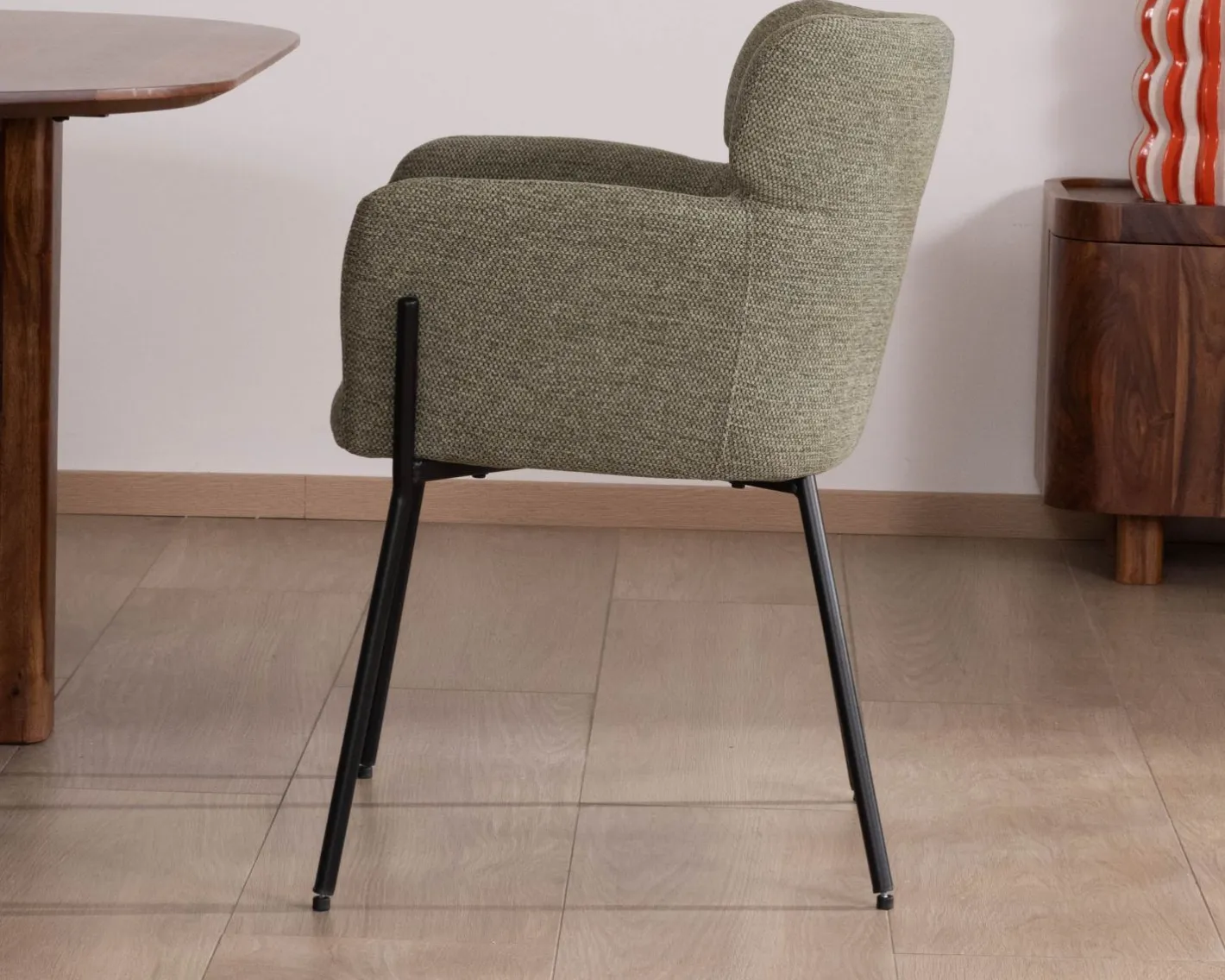 Discount Lot de 2 chaises de repas en tissu kaki et pieds métal "Riméno" Chaise