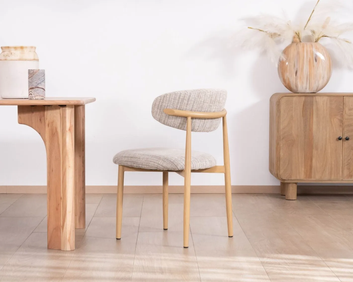 New Lot de 2 chaises de repas esprit rétro en tissu beige tramé marron "Arpège" pieds métal aspect bois clair Chaise