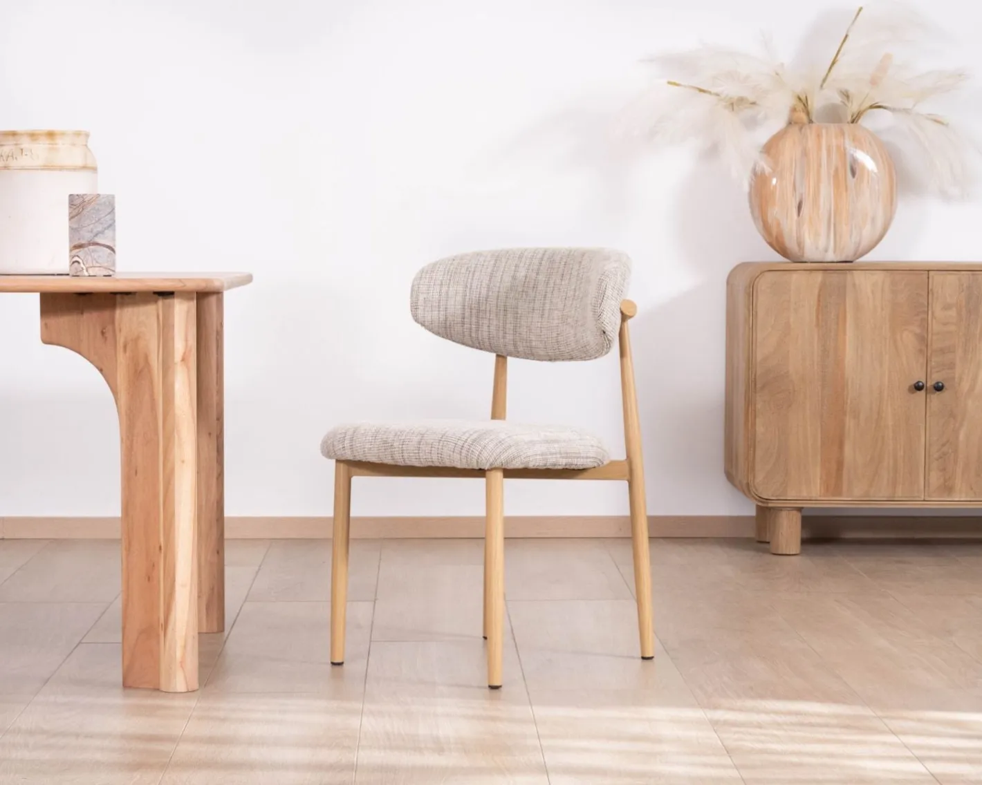 New Lot de 2 chaises de repas esprit rétro en tissu beige tramé marron "Arpège" pieds métal aspect bois clair Chaise