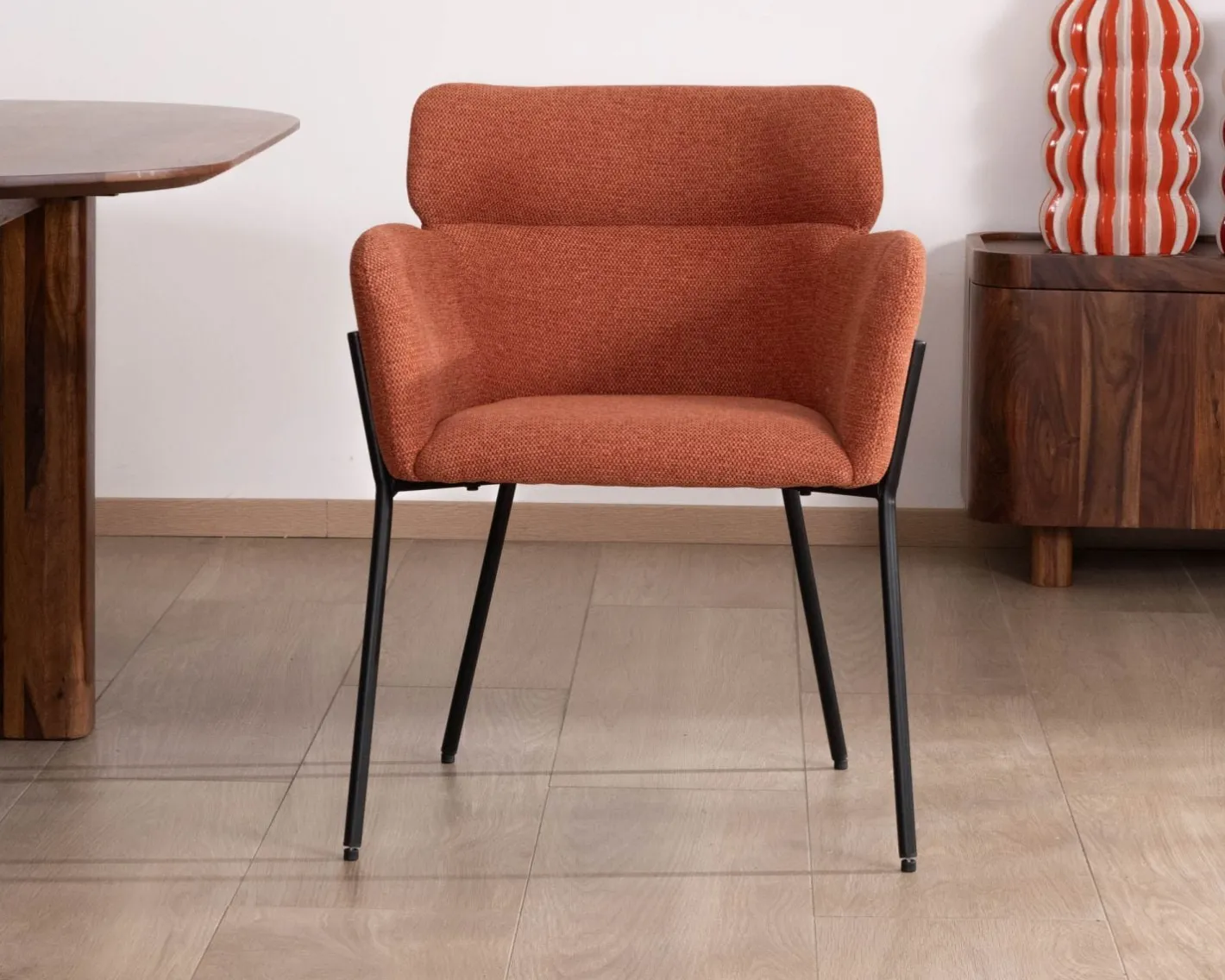 Clearance Lot de 2 chaises de repas terracotta et pieds métal style vintage "Riméno" Chaise