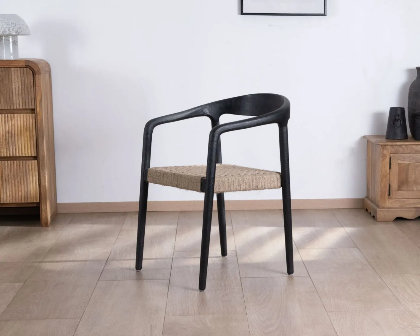 Clearance Lot de 2 chaises design en bois noir et assise jute tressée "Vogue" Chaise