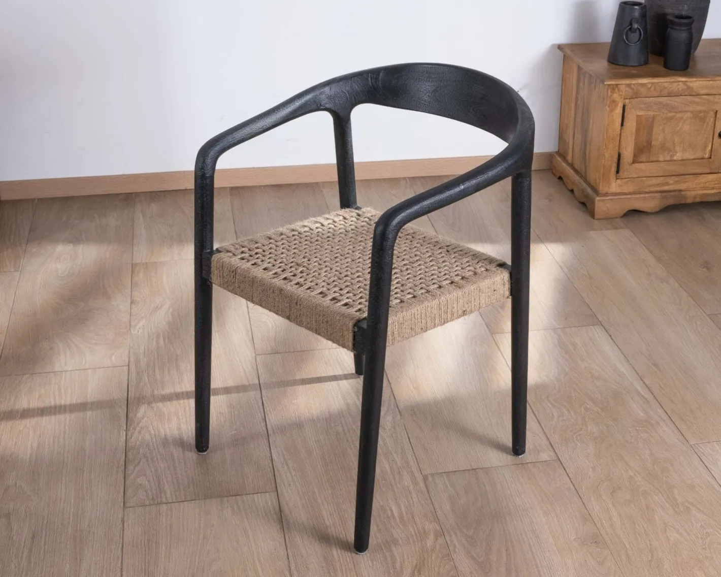 Clearance Lot de 2 chaises design en bois noir et assise jute tressée "Vogue" Chaise