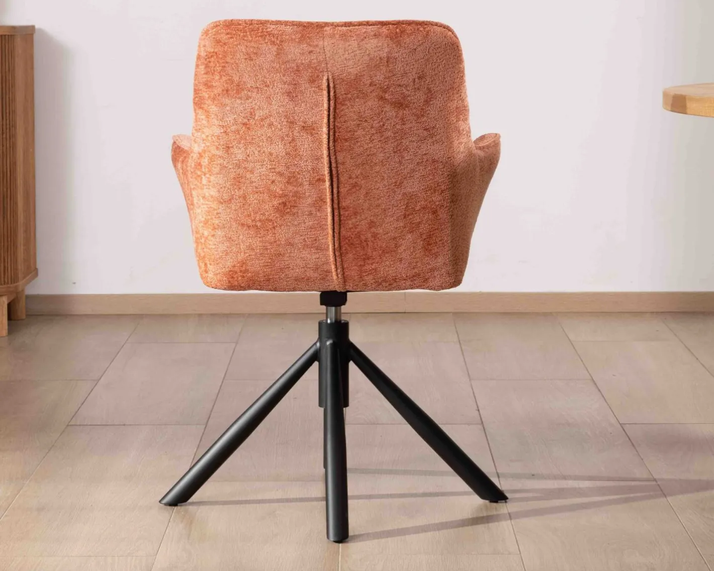 New Lot de 2 chaises en tissu terracotta "Ewing" avec accoudoirs sur pied métal rotatif Chaise