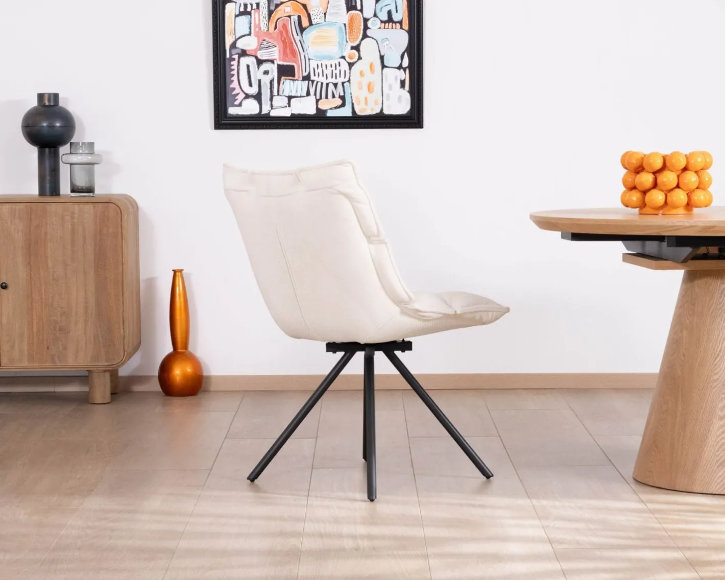 Hot Lot de 2 chaises pivotantes 360° "Cassidy" design et matelassées en tissu blanc cassé Chaise