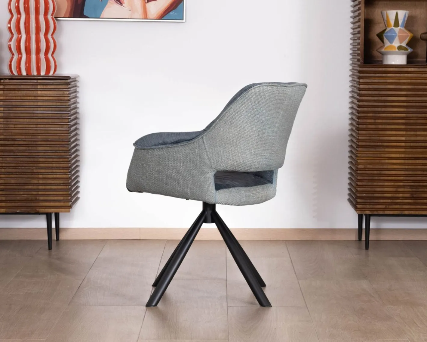Clearance Lot de 2 fauteuils de repas contemporains en tissu bi texture bleu "Chilko" pied pivotant en métal Chaise