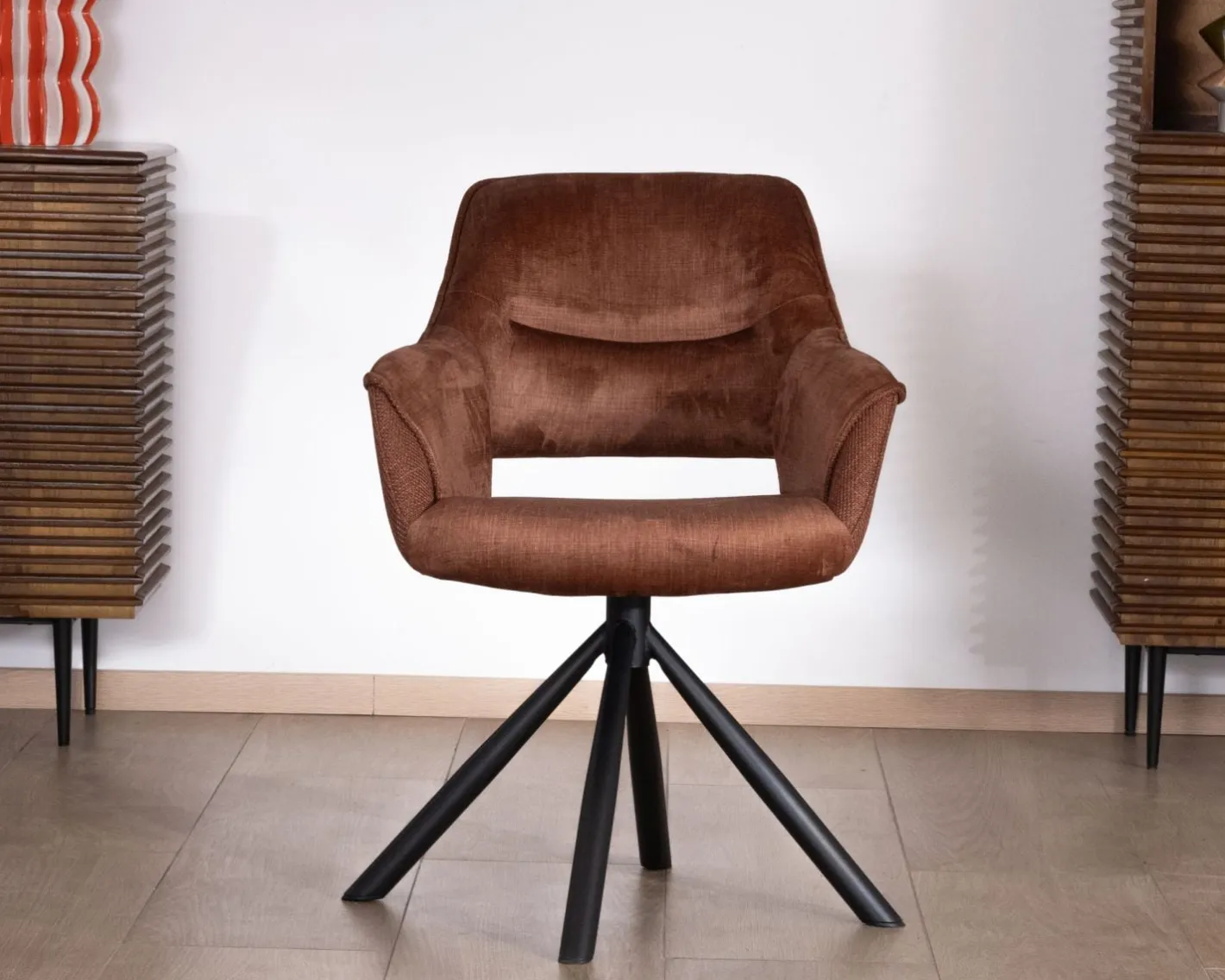 Clearance Lot de 2 fauteuils de repas pivotants en tissu bi texturé cuivré "Chilko" esprit rétro Chaise