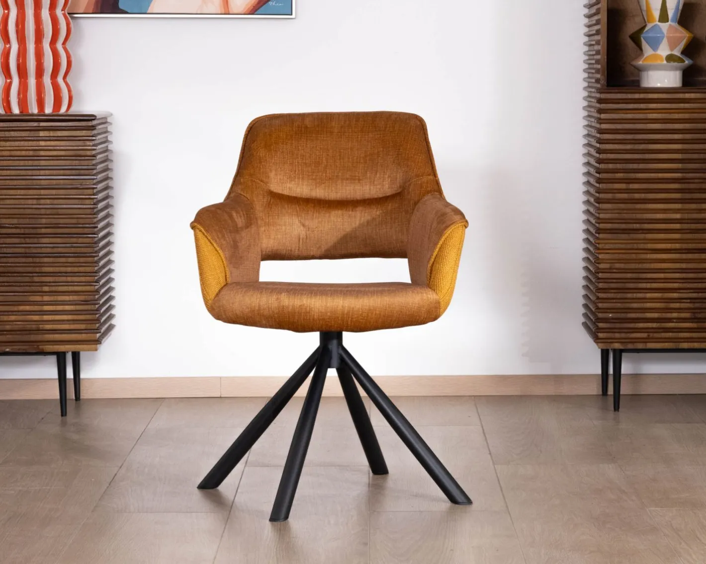 Online Lot de 2 fauteuils de repas pivotants et enveloppants en tissu bi texturé jaune moutarde "Chilko" Chaise