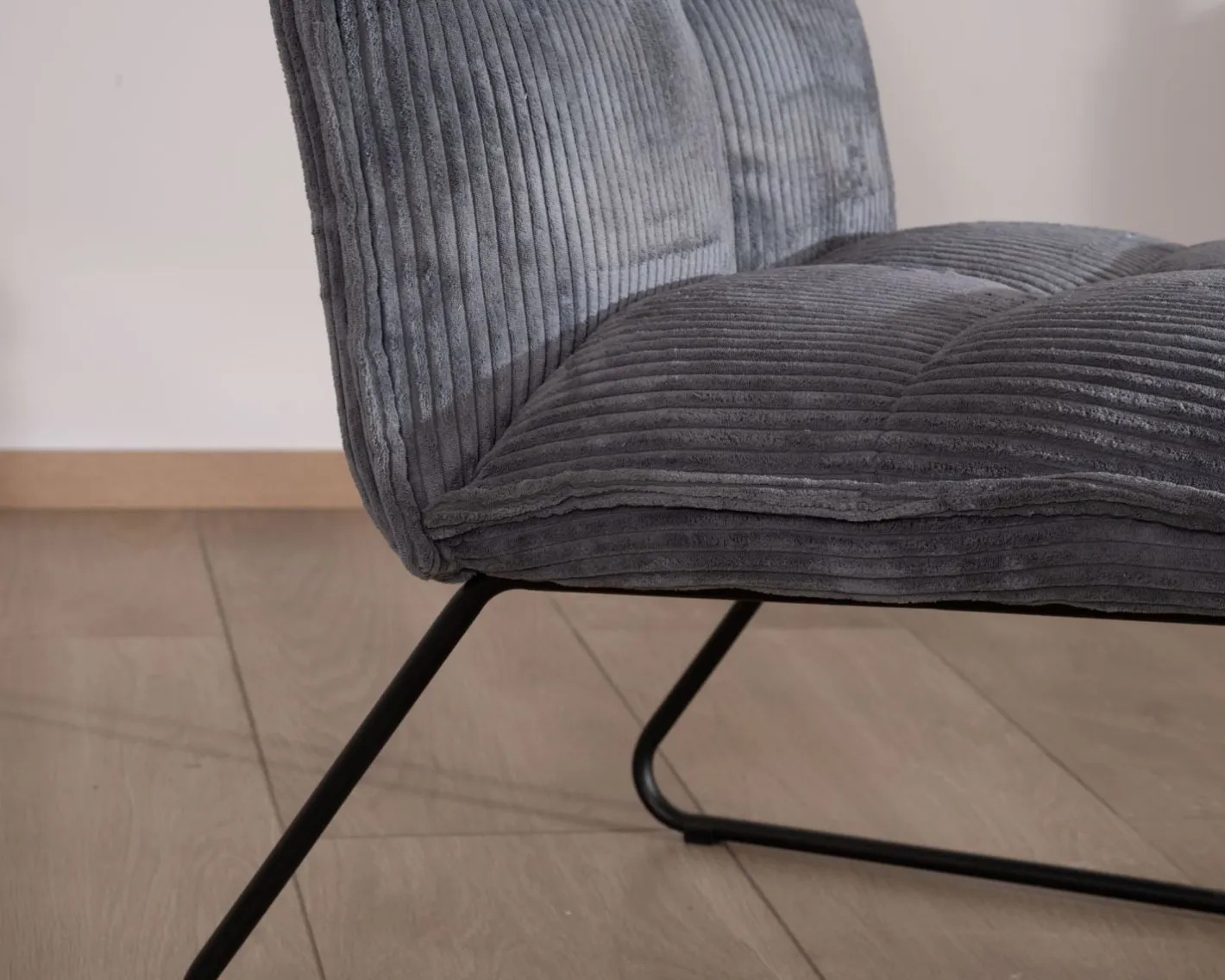 Outlet Lot de 2 fauteuils sans accoudoirs en velours cotelé gris "Calvin" Fauteuil