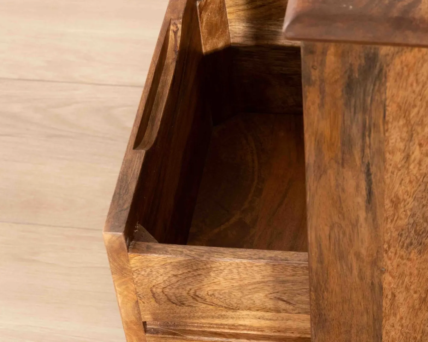 Clearance Meuble sous vasque à suspendre 90 cm "Bulle" en manguier foncé Meuble Sous Vasque