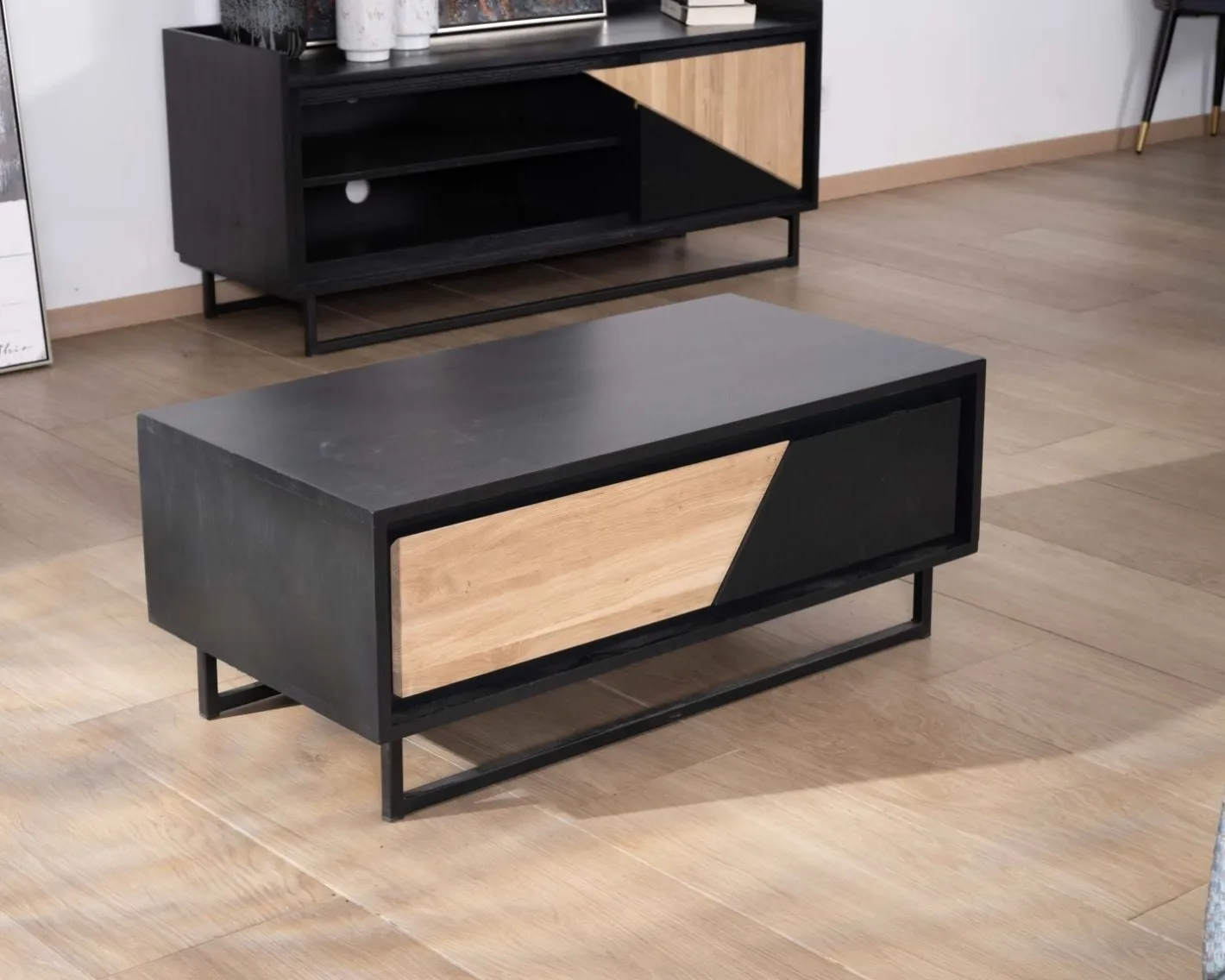 Hot Meuble télé 140 cm en bois massif "Trace" Meuble Télé