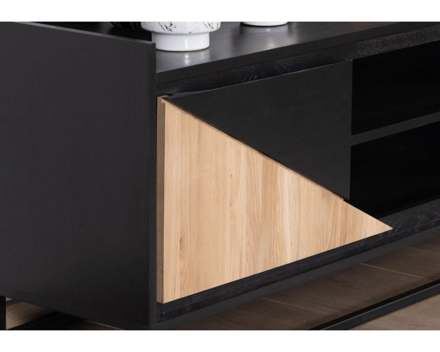 Outlet Meuble télé 2 portes 180 cm en bois massif "Trace" Meuble Télé