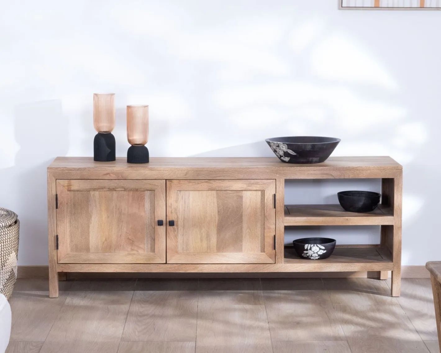 Clearance Meuble TV 160 cm en manguier "Maestro" avec double porte Meuble Télé