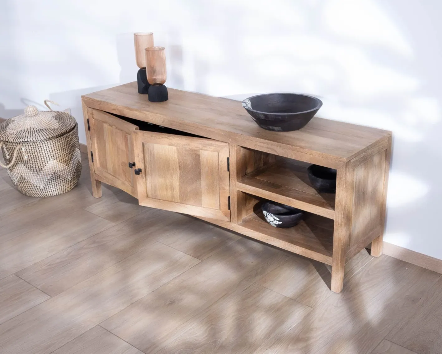 Clearance Meuble TV 160 cm en manguier "Maestro" avec double porte Meuble Télé