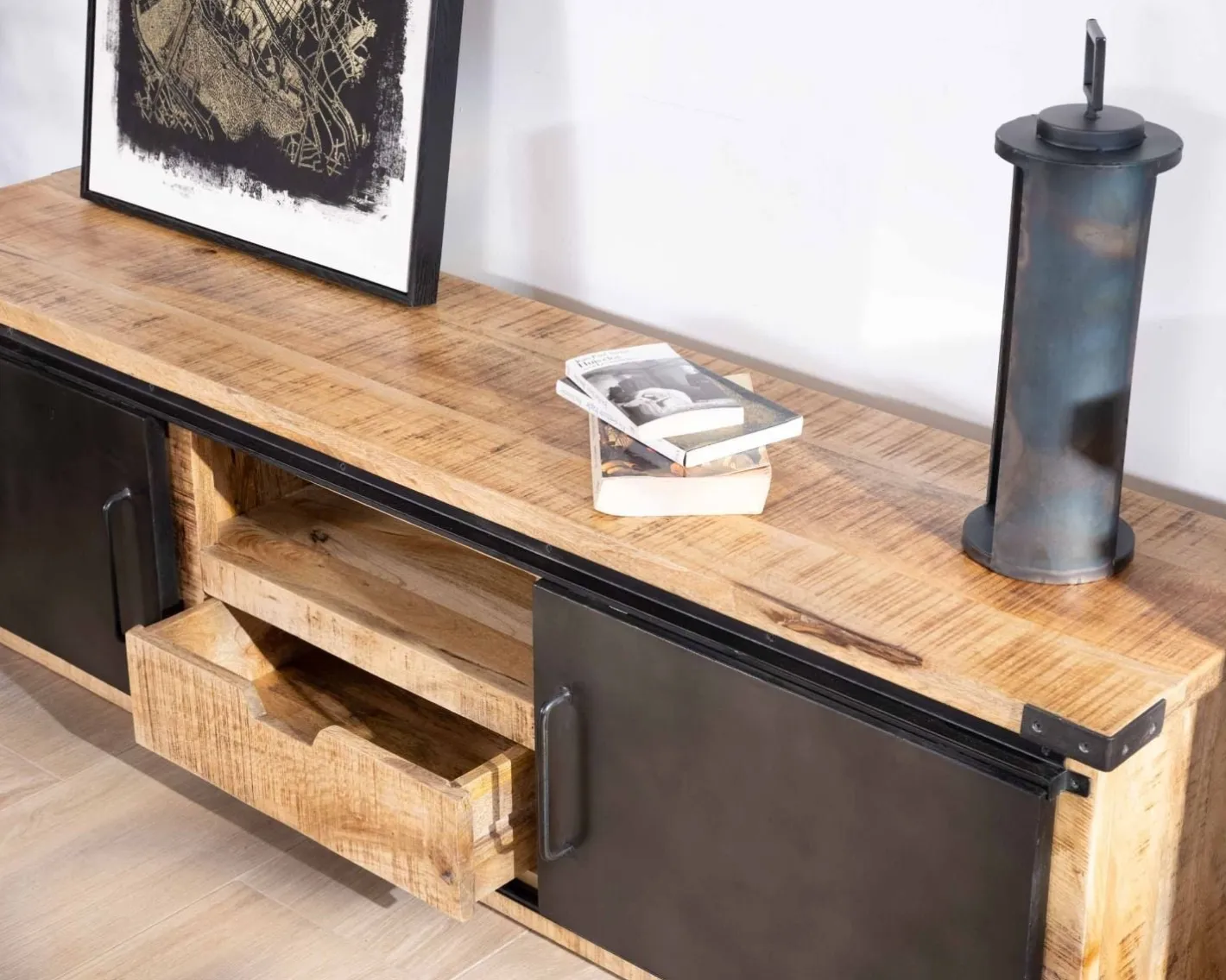 Clearance Meuble TV 160 cm porte coulissante métal et bois "Caractère" Meuble Télé