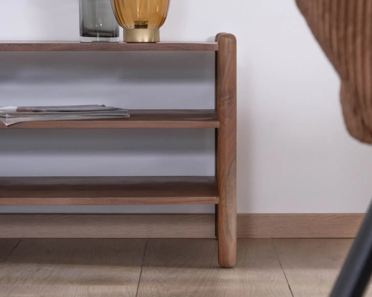 New Meuble TV esprit japandi "Yona" en acacia massif 130 cm Meuble Télé