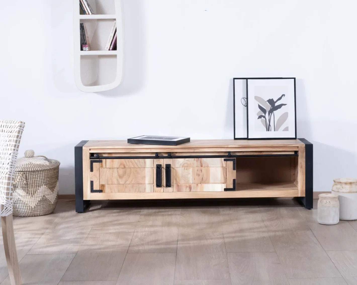 Online Meuble TV industriel 180 cm bois et métal 2 portes 2 niches "Montréal" Meuble Télé