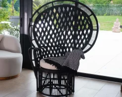 Original fauteuil style Pomare en rotin tressé noir "Taïpa Beach" Fauteuil|Fauteuil De Jardin