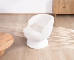 Petite chauffeuse tournante 360° en tissu chenillé blanc