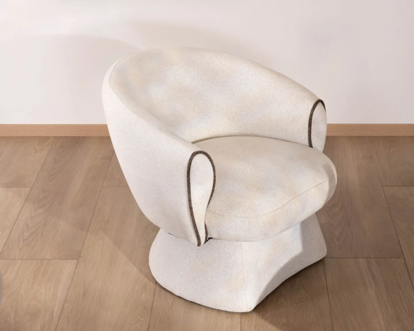 Outlet Petit fauteuil lounge en tissu bouclette blanc cassé "Sweet Culture" design enveloppant Fauteuil