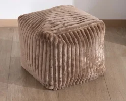 New Petit pouf carré en velours camel