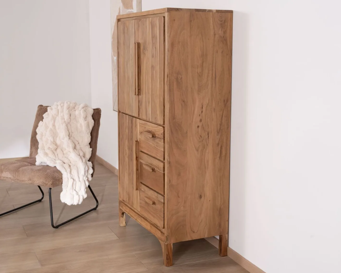 Sale Petit vaisselier bas style scandinave en acacia "Melody" Vaisselier