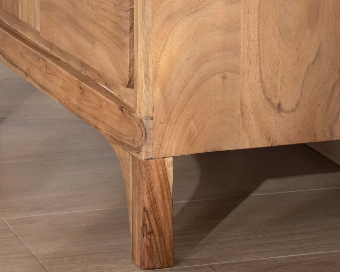 Sale Petit vaisselier bas style scandinave en acacia "Melody" Vaisselier