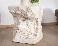 Sale Sellette design minéral naturel "Tinos" en oxyde de magnésium Bout De Canapé|Table D'Appoint