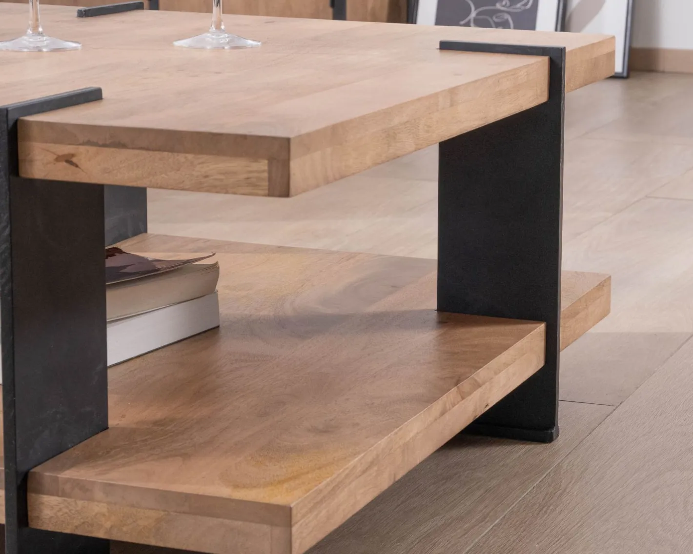 Sale Table basse design avec double plateau carré en bois et pieds métal "Marla" Table Basse Carrée