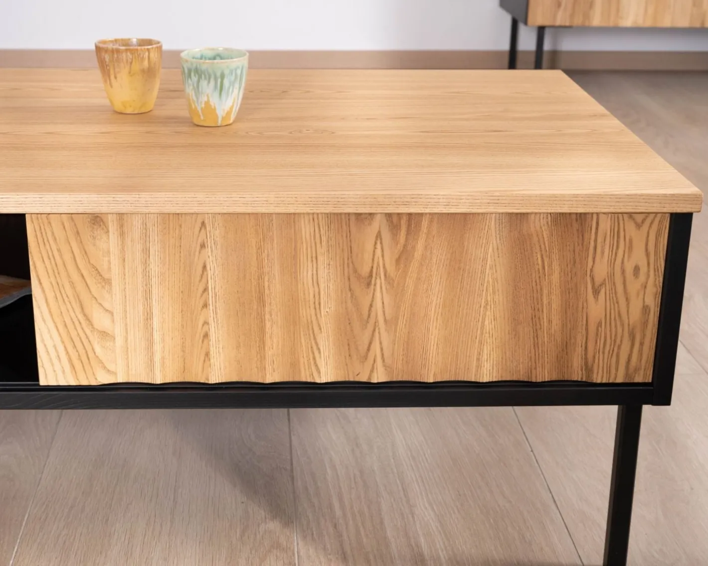 Online Table basse esprit newtro en bois massif naturel et noir "Sydney" avec portes coulissantes Table Basse Rectangulaire