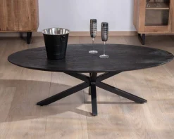Hot Table basse noire plateau ellipse en manguier massif sablé et pieds métal 3D 