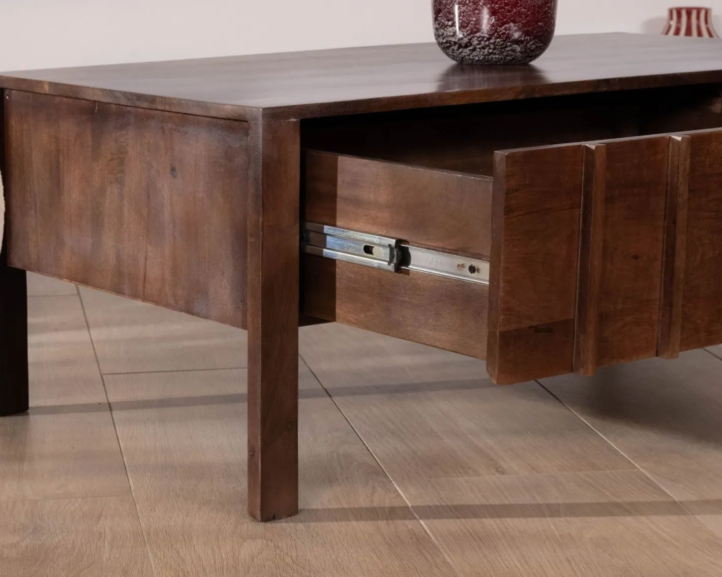 Table basse rectangulaire esprit zen en manguier teinte noyer "Sicora " Table Basse Rectangulaire