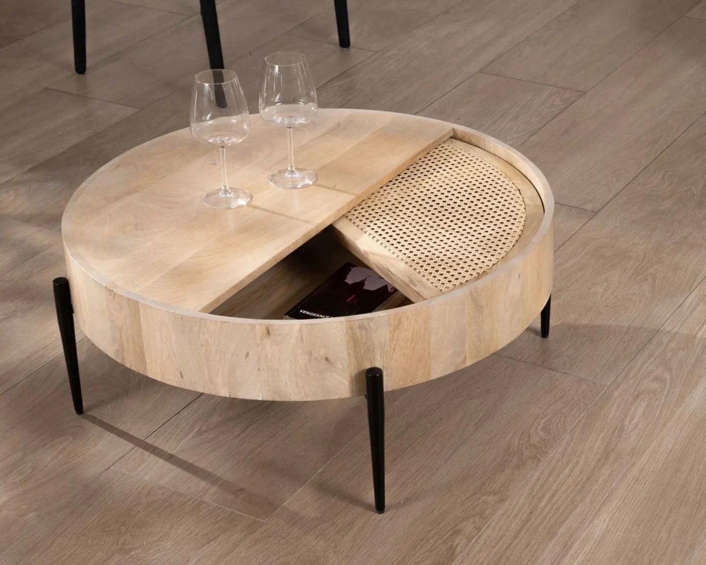 New Table basse ronde avec plateau pivotant en cannage "Loopie" diamètre 80 cm Table Basse Ovale Ou Ronde