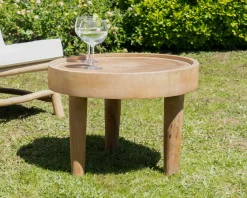 Sale Table basse ronde en bois de suar
