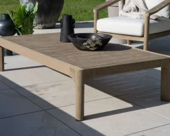 New Table basse spécial extérieur design épuré en teck finition naturelle sablée
