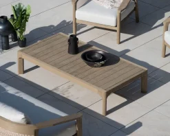 New Table basse spécial extérieur design épuré en teck finition naturelle sablée