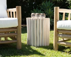 Clearance Table d'appoint style ethnique en branches de teck "Sumatra" blanc et bois Table D'Appoint
