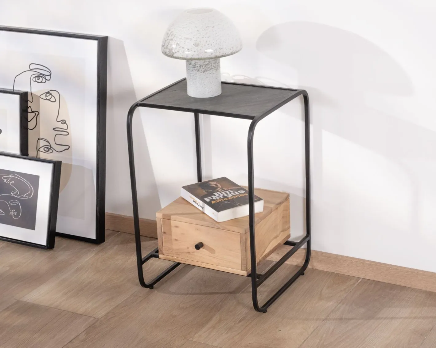 Outlet Table de chevet design en métal et bois avec plateau en placage pierre "Pikto" Bout De Canapé|Table D'Appoint