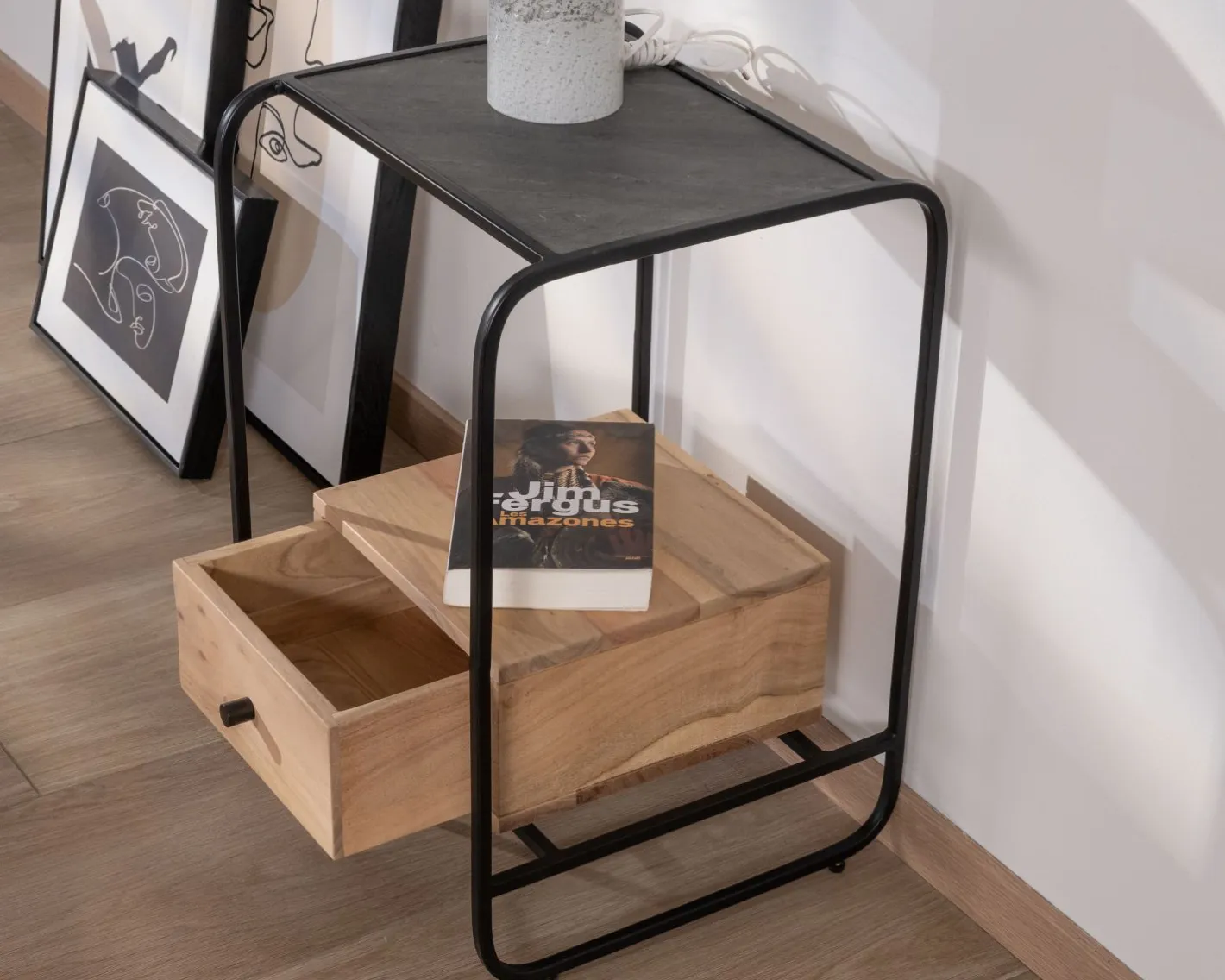 Outlet Table de chevet design en métal et bois avec plateau en placage pierre "Pikto" Bout De Canapé|Table D'Appoint