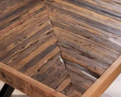 Table de repas carrée 140cm acacia finition chevrons pieds métal noir croisés
