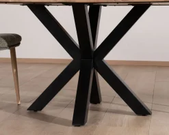 Outlet Table de repas carrée 140 cm en acacia et pieds mikado métal