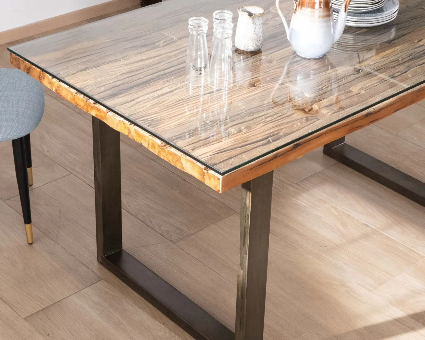 Online Table de repas design en bois recyclé et pieds métal en U "Crescendo" avec plateau verre Table À Manger Rectangulaire