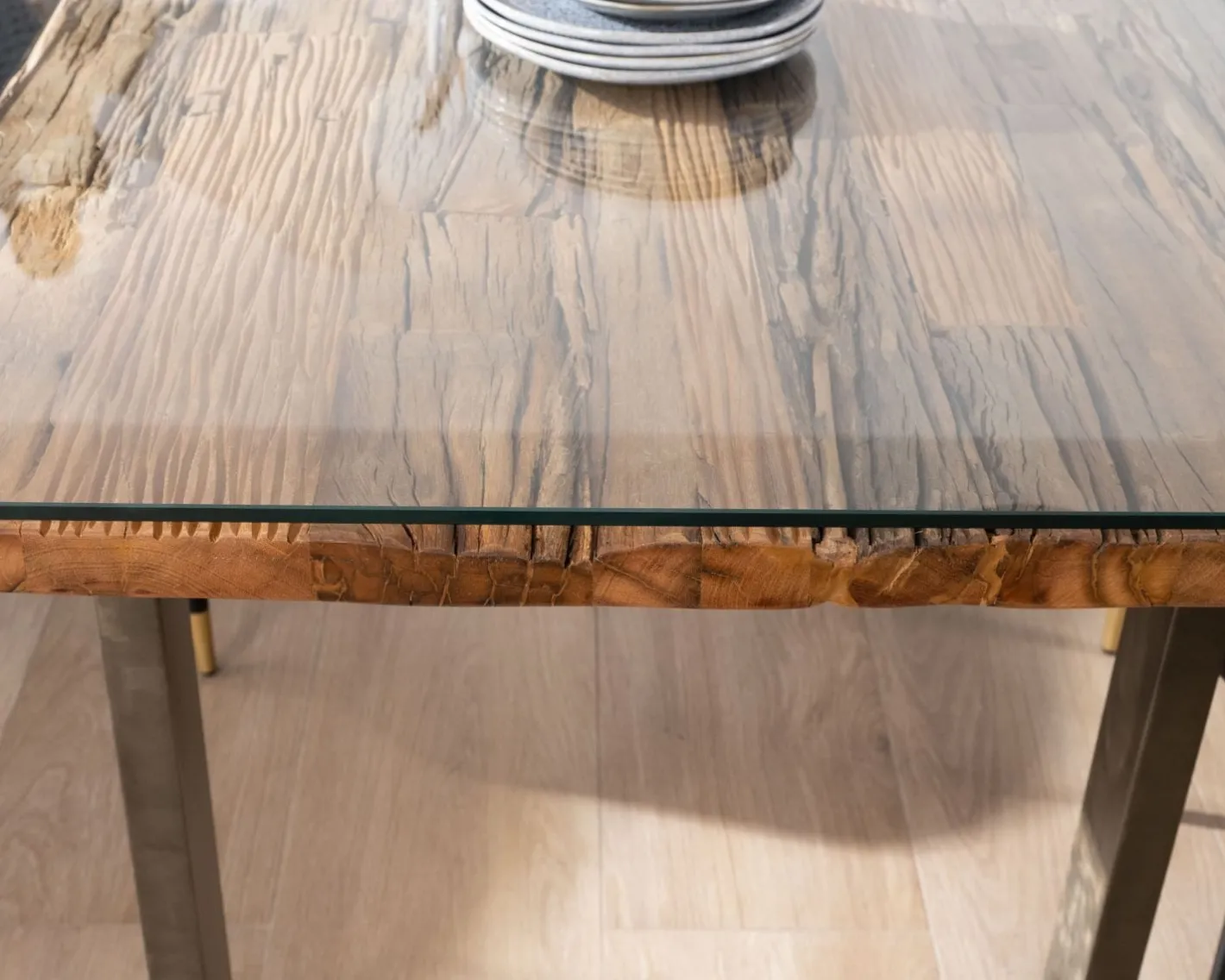 Online Table de repas design en bois recyclé et pieds métal en U "Crescendo" avec plateau verre Table À Manger Rectangulaire